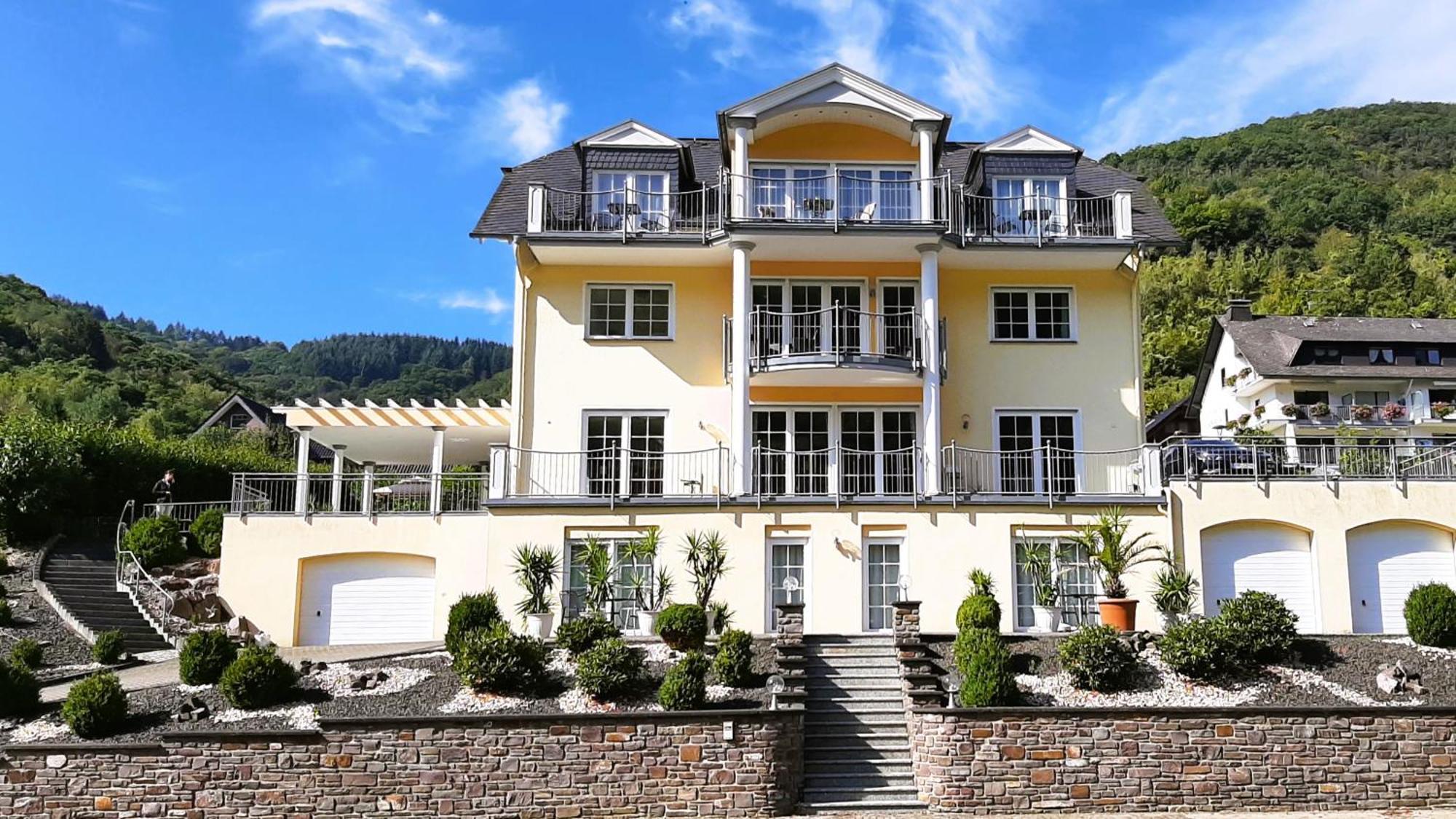 Residenz Moselstausee Sankt Aldegund Extérieur photo