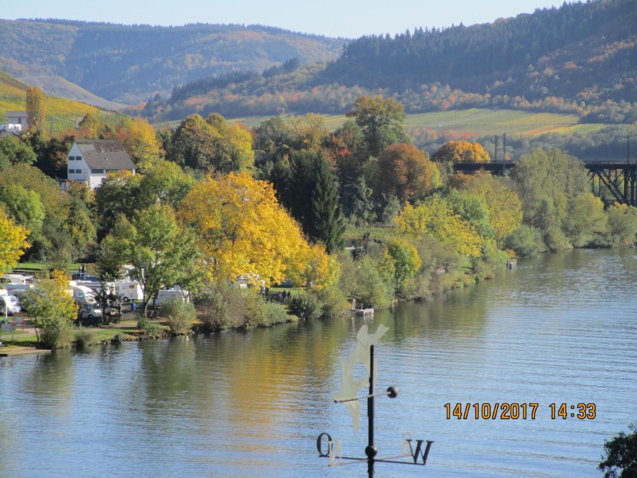 Residenz Moselstausee Sankt Aldegund Extérieur photo